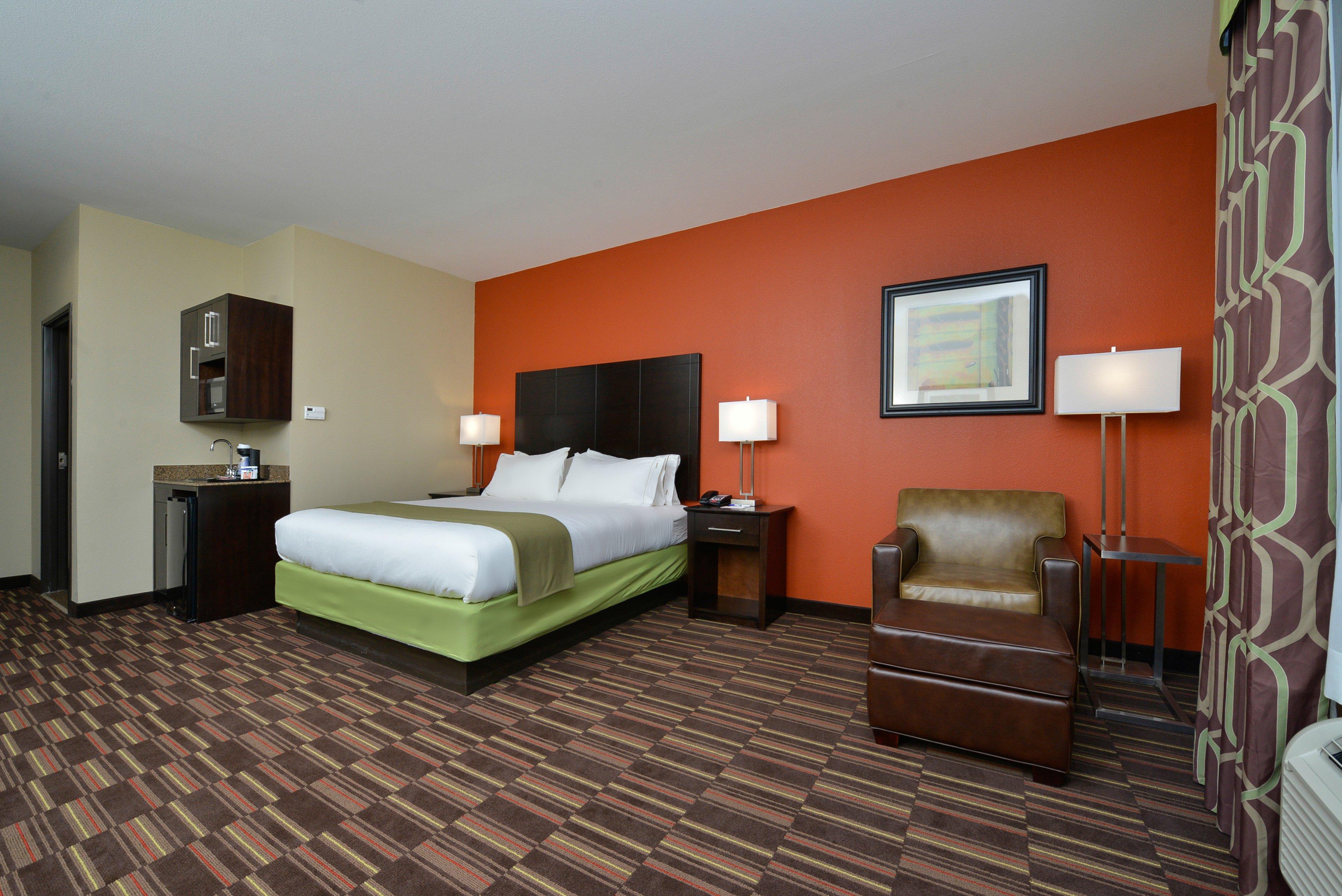 Holiday Inn Express Alva By Ihg Exterior foto